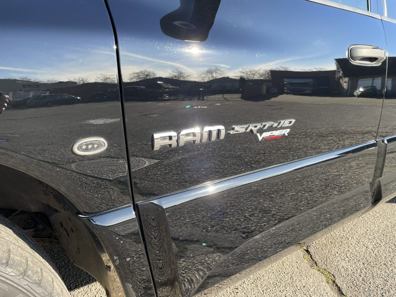 2005 Dodge Ram SRT10 Crew cab